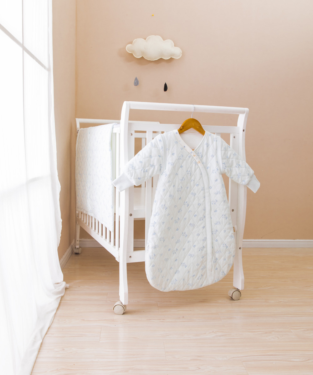 Baby Nachts richtig anziehen. Winterschlafsack.